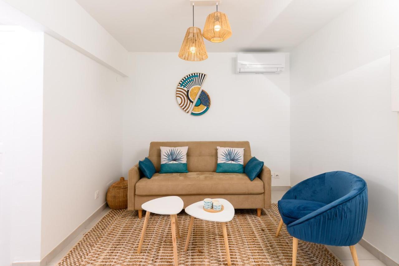 Dhm - Domaine Habitation Merveilleuse La Trinite Bagian luar foto